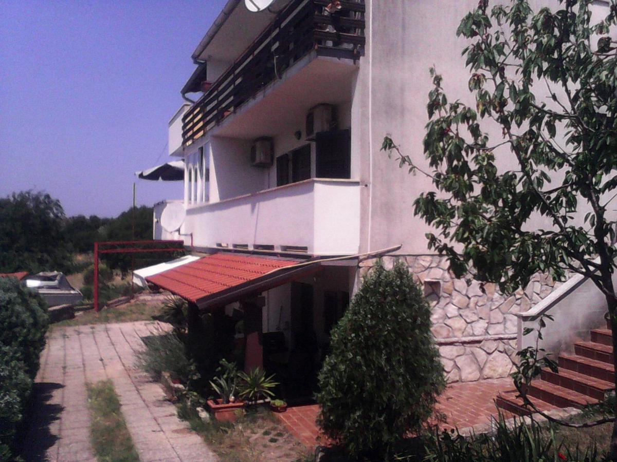 Apartman Mirko Πούλα Εξωτερικό φωτογραφία