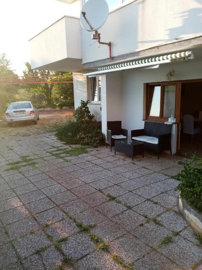 Apartman Mirko Πούλα Εξωτερικό φωτογραφία